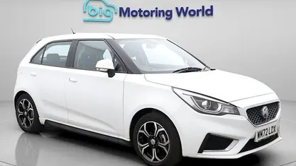 Used MG MG3 Exclusive 106 HP (77 kW) 2023 White Hatchback