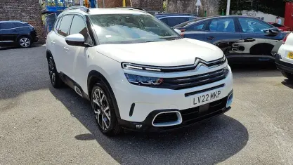 Used Citroën C5 Shine 226 HP (166 kW) 2022 Hatchback