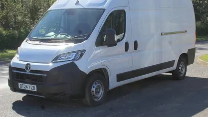 Used Vauxhall Movano 140 HP (102 kW) 2025 MPV