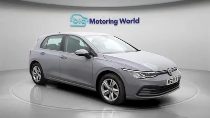 Used VW Golf VIII Life 110 HP (80 kW) 2022 Grey Hatchback