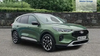 Used Ford Kuga Active 242 HP (177 kW) 2025 Green SUV