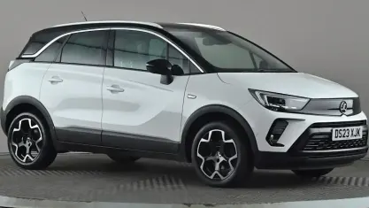 Second-hand Vauxhall Crossland Ultimate 110 CP (80 kW) 2023 Alb SUV