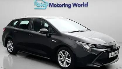 Second-hand Toyota Corolla 122 CP (89 kW) 2021 Break