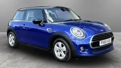 Used Mini Cooper Classic 136 HP (100 kW) 2019 Blue Hatchback
