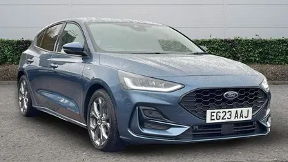 Used 2025 Ford Focus ST-Line Hatchback | £17,800 (Good price)