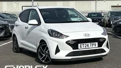 Used 2025 Hyundai i10 Premium Hatchback | £15,352 (Fair price)