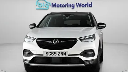 Used Vauxhall Grandland X Design Edition 131 HP (96 kW) 2019 SUV