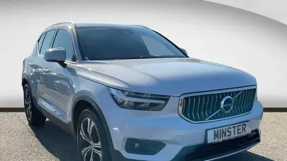 Used Volvo XC40 Inscription 262 HP (192 kW) 2021 Silver SUV