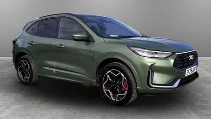 New Ford Kuga ST-Line X 242 HP (177 kW) 2026 SUV