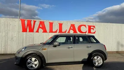 Used 2017 Mini Cooper Hatch Hatchback | £11,995 (Good price)