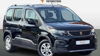 Used Peugeot Rifter Allure 110 HP (80 kW) 2022 MPV