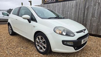 Usado Fiat Punto 77 HP (56 kW) 2012 Citadino