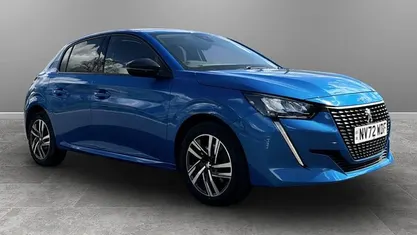 Used Peugeot 208 Allure+ 102 HP (75 kW) 2023 Hatchback
