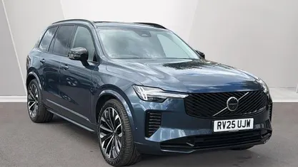 Used Volvo XC90 Ultra 250 HP (183 kW) 2025 Denim blue SUV
