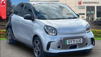 Used Smart ForFour Electric Drive Premium 60 kW (82 HP) 2022 Hatchback