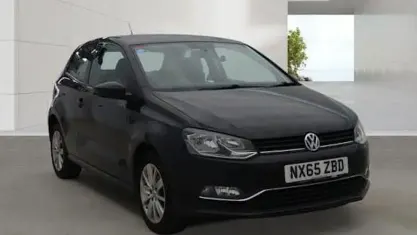 Used VW Polo SE 90 HP (66 kW) 2015 Black Hatchback