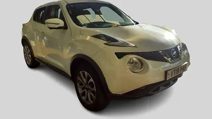 Used Nissan Juke Tekna 117 HP (86 kW) 2019 White SUV