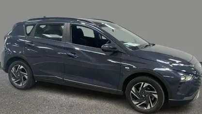 Used Hyundai Bayon SE 101 HP (74 kW) 2023 Grey SUV