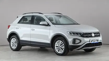 Begagnad VW T-Roc Life 110 HK (80 kW) 2024 SUV