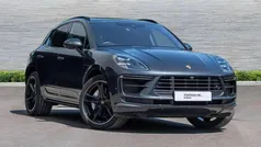 Volcano grey metallic Used 2020 Porsche Macan Turbo Chrono SUV | £56,995 (Fair price)
