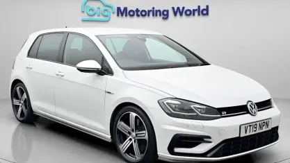 Used VW Golf VII R 300 HP (220 kW) 2019 White Hatchback