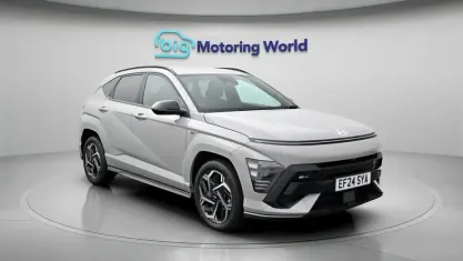 Gebraucht Hyundai Kona N Line 199 PS (146 kW) 2024 Grau SUV