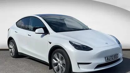 Used Tesla Model Y Long Range AWD 286 kW (389 HP) 2025 SUV