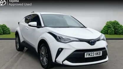 Used Toyota C-HR 122 HP (89 kW) 2023 White SUV