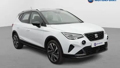 Used Seat Arona FR Sport 110 HP (80 kW) 2023 White SUV