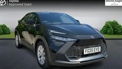 Used Toyota C-HR 140 HP (102 kW) 2025 Black SUV