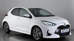 Used 2025 Toyota Yaris Hybrid Design Hatchback | £17,050 (Super price)