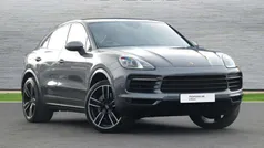 Quarzite grey metallic Used 2020 Porsche Cayenne S SUV | £53,990 (Fair price)