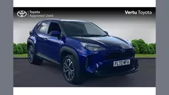 Blue Used 2022 Toyota Yaris Cross SUV | £22,458 (Fair price)
