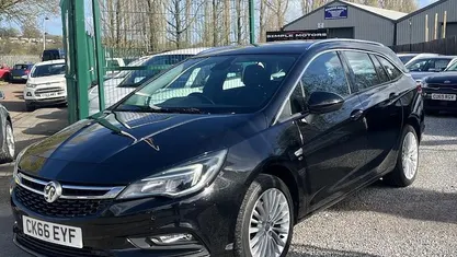 Used Vauxhall Astra Elite 136 HP (100 kW) 2019 Estate