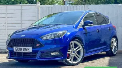 Used Ford Focus ST 185 HP (136 kW) 2017 Hatchback