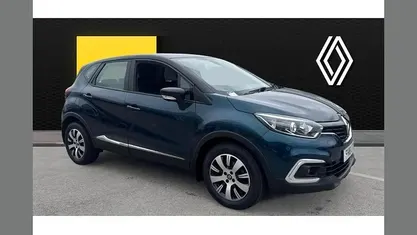 Used Renault Captur Play 90 HP (66 kW) 2018 SUV