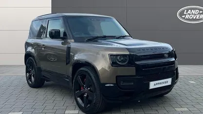 Used Land Rover Defender 349 HP (256 kW) 2024 SUV
