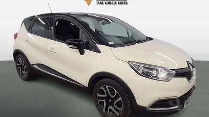 Used Renault Captur Dynamique 90 HP (66 kW) 2015 SUV