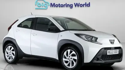 Begagnad Toyota Aygo X PURE 72 HK (52 kW) 2025 SUV