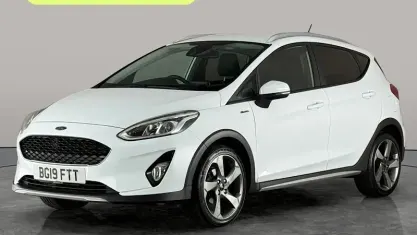 Używany Ford Fiesta Active 125 KM (91 kW) 2019 Biały Hatchback