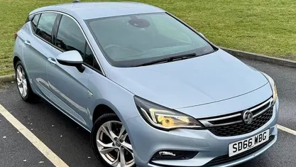 Used 2018 Vauxhall Astra SRi Hatchback | £6,300 (Fair price)