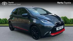 Grey Used 2017 Toyota Aygo x-press Hatchback | £6,990 (Fair price)