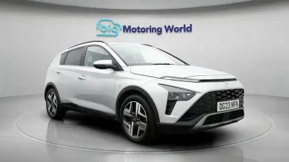 Used Hyundai Bayon Premium 101 HP (74 kW) 2023 Silver SUV