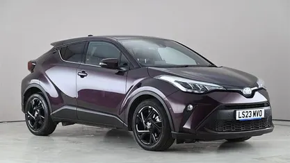 Used Toyota C-HR Design 122 HP (89 kW) 2023 Mauve/purple SUV