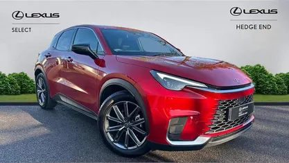 Used 2025 Lexus LBX SUV | £32,350 (Fair price)