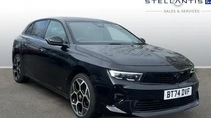 Used Vauxhall Astra Ultimate 131 HP (96 kW) 2025 Hatchback