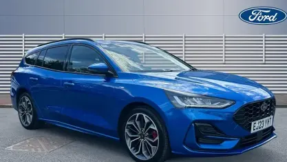 Used Ford Focus ST-Line X 125 HP (91 kW) 2023 Blue Estate