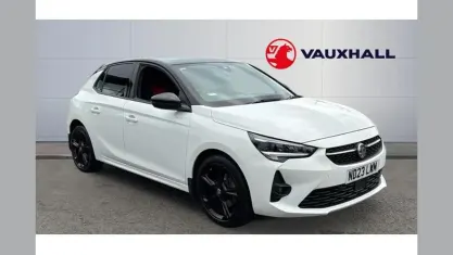Used Vauxhall Corsa 101 HP (74 kW) 2023 White Hatchback