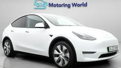 Used Tesla Model Y Long Range AWD 378 kW (514 HP) 2022 White SUV