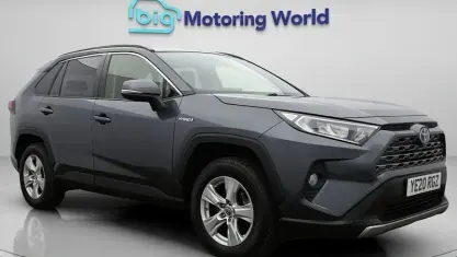 Usado Toyota RAV4 218 HP (160 kW) 2022 SUV